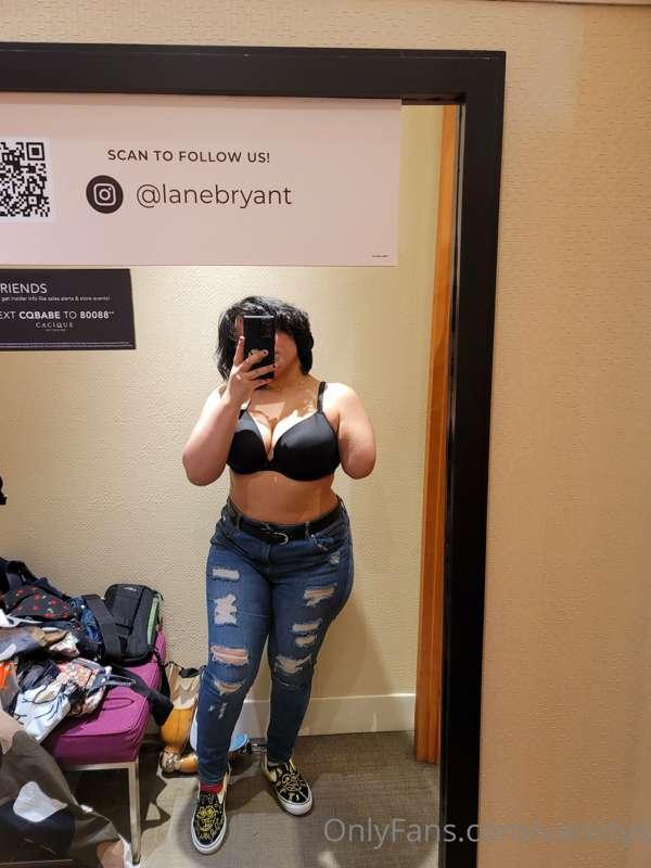 I went bra shopping today 🙈🌸