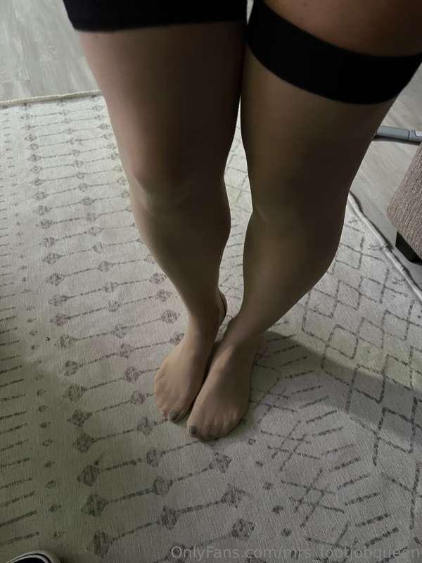 mrs_footjobqueen image #19