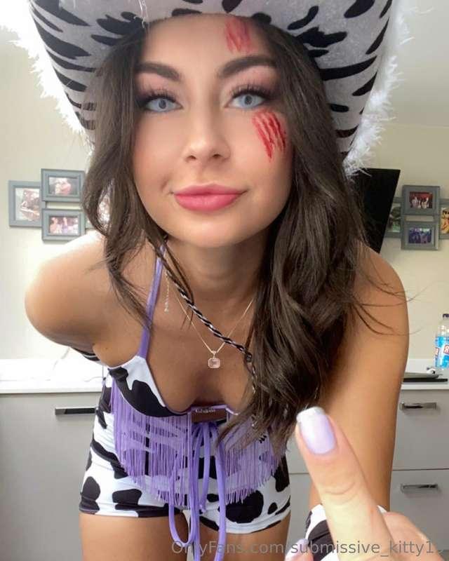 submissive_kitty19 image #1