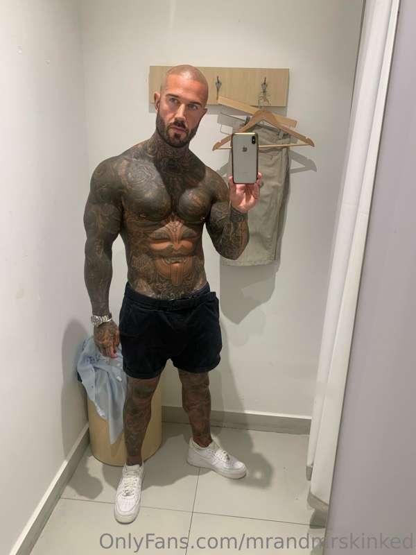 Horny for Mr. Inked!? 😈 Message me back and I will let you l..