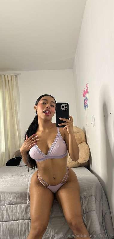 I'm hungry.. how about you? 😈