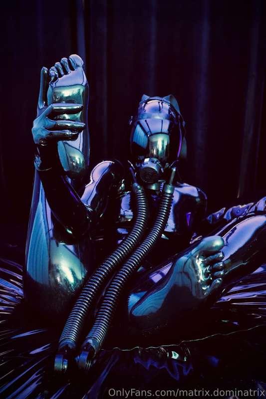 matrix.dominatrix image #1