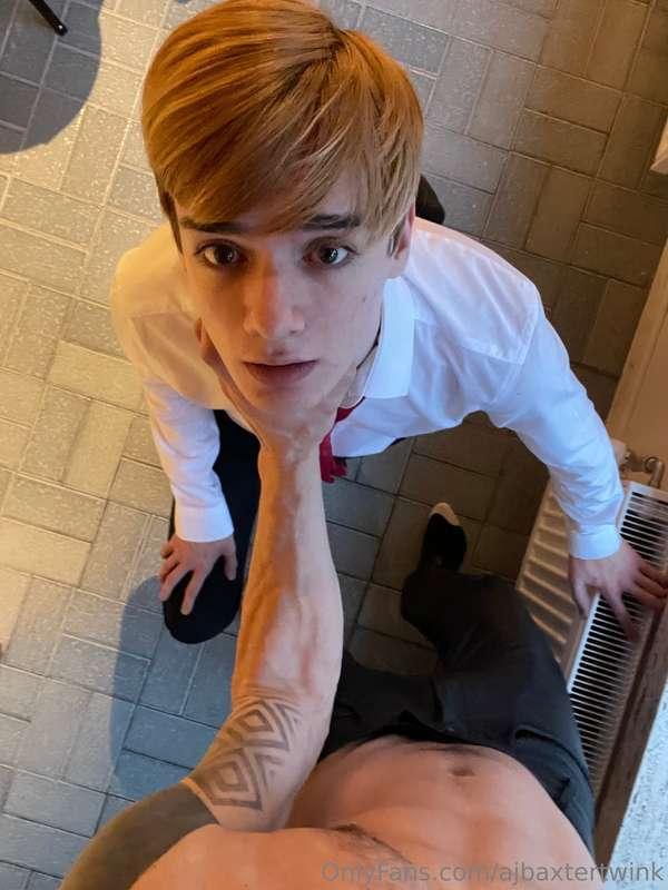 I love being treated like that by @dudefromnl 🤤