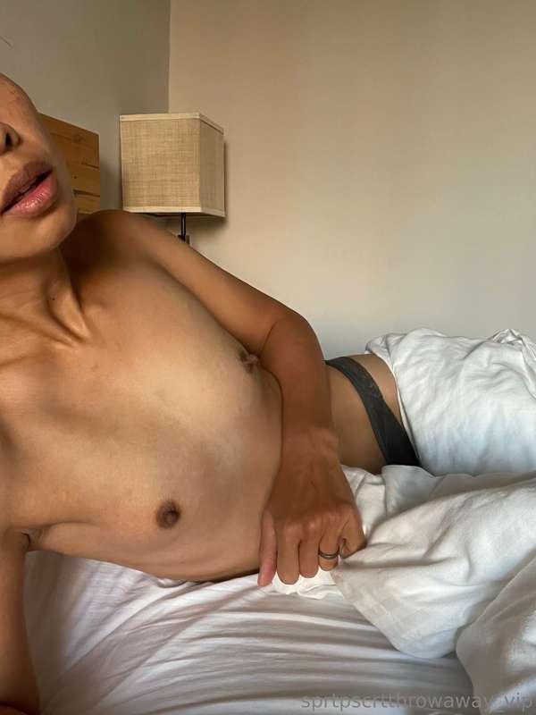 Get under the covers and keep me warm? 😌💋