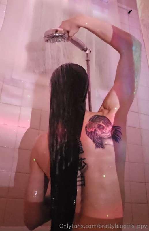 Unlock the PPV I posted on Friday for an extra set of 10 pho..