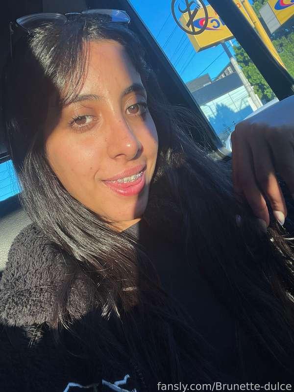 brunette-dulce image #1