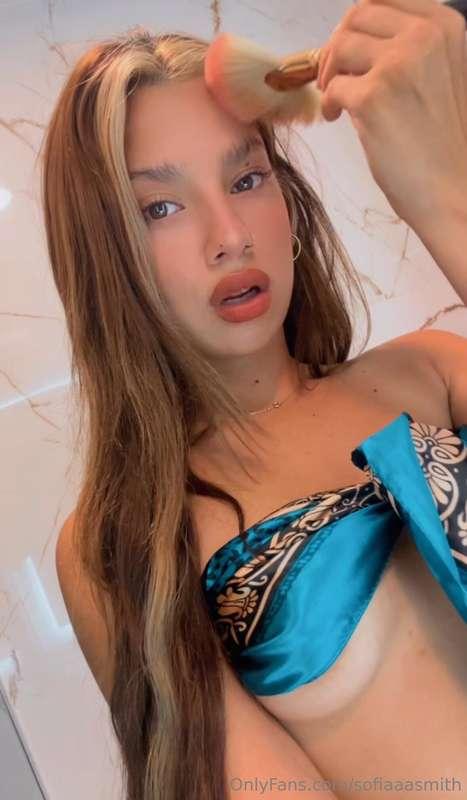 Painting my face with a little bit of horniness. 🥵🫦