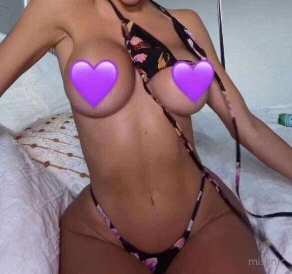 Sharing content from my own personal camera roll tonight👀 Fi..