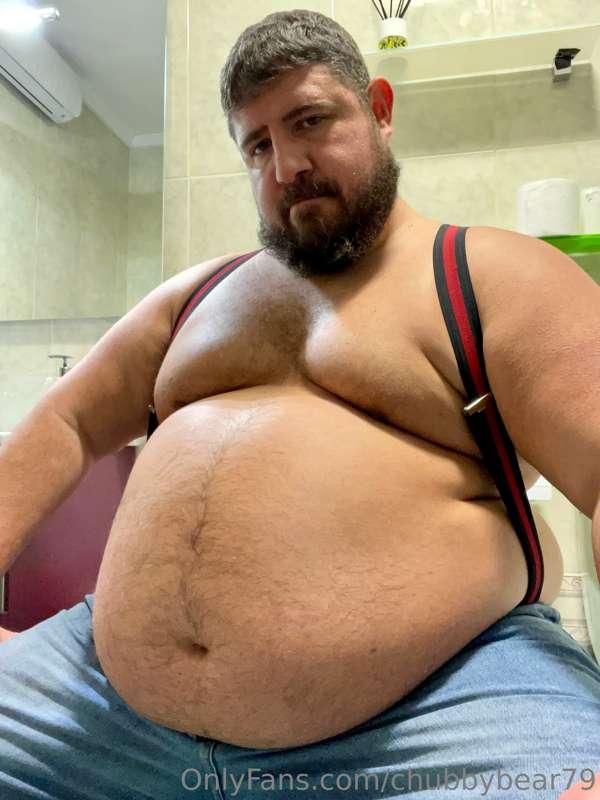 Daddy’s getting fat… wanna help him grow huge?