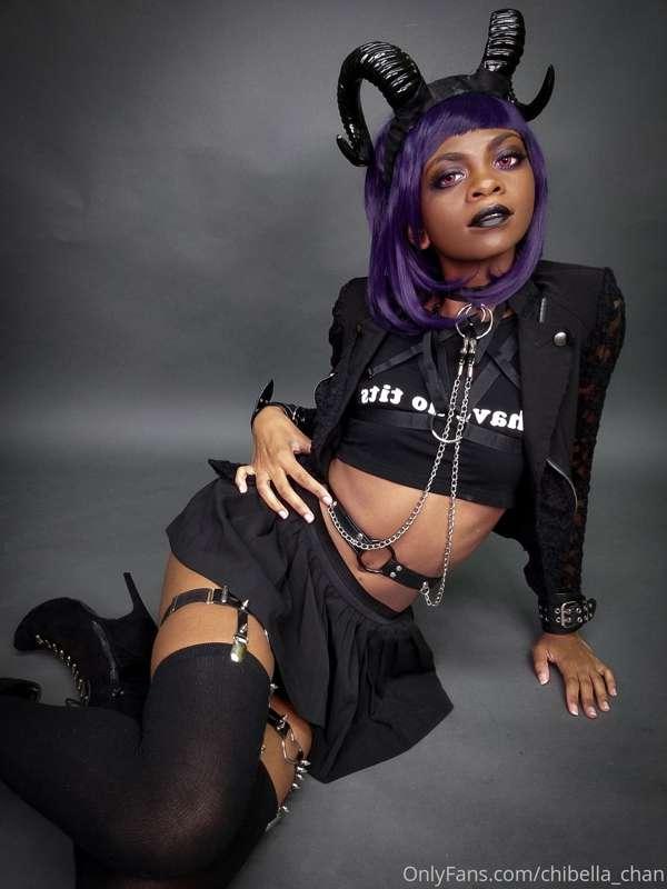 Fun fact: That thing you see wrapped around my waist and cli..