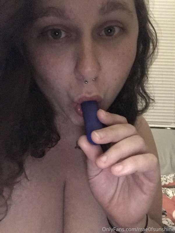 WOAH! Had to change the sheets... 😳🤤🌊