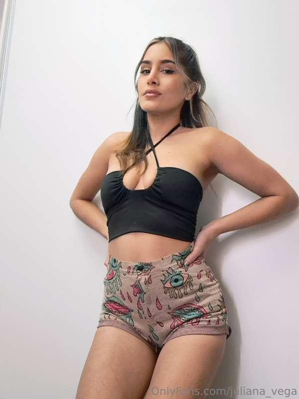 I want to make a very hot custom video for you🍭🥵