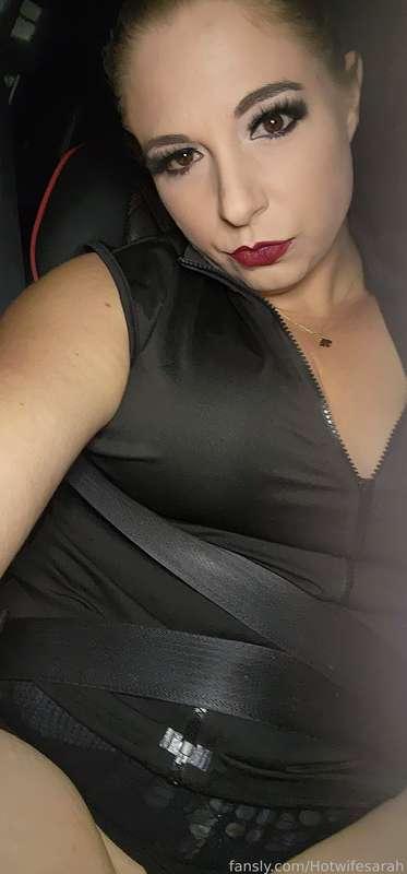 hotwifesarah image #2