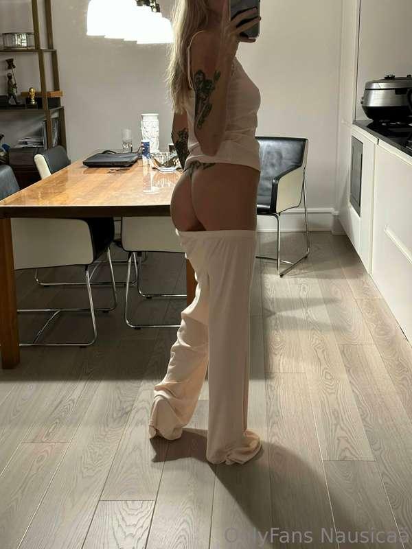 ooops....my pants slid down a little bit🤭 will you help me p..