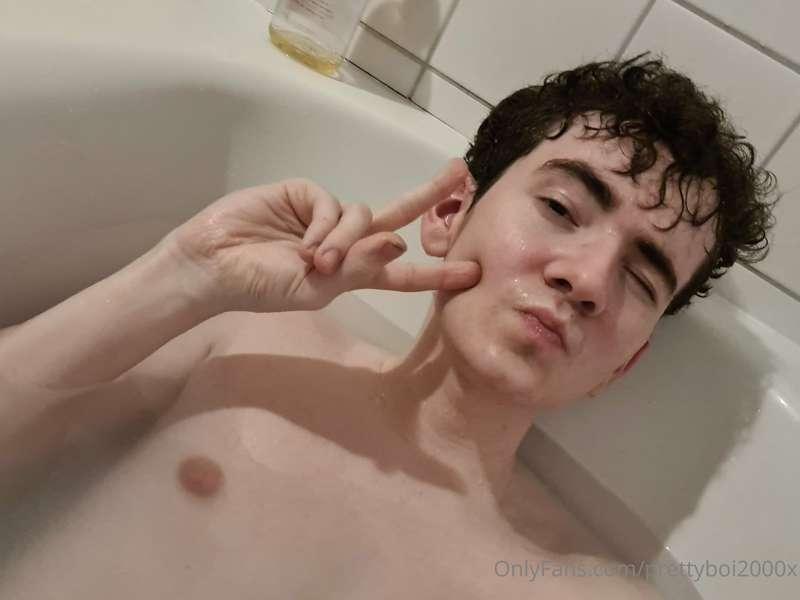 prettyboi2000x image #2