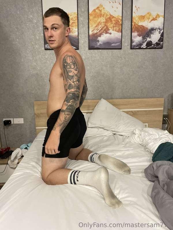 Couldn't contain it anymore 🍑🍆