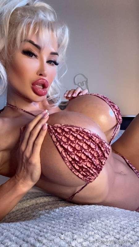Wanna see me get real naughty? 😈 $20 for a surprise video th..