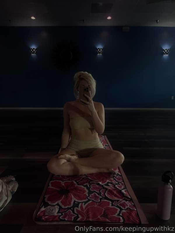 Check your inbox babe 