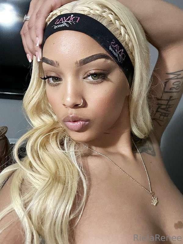 Good moanin .. 🤤