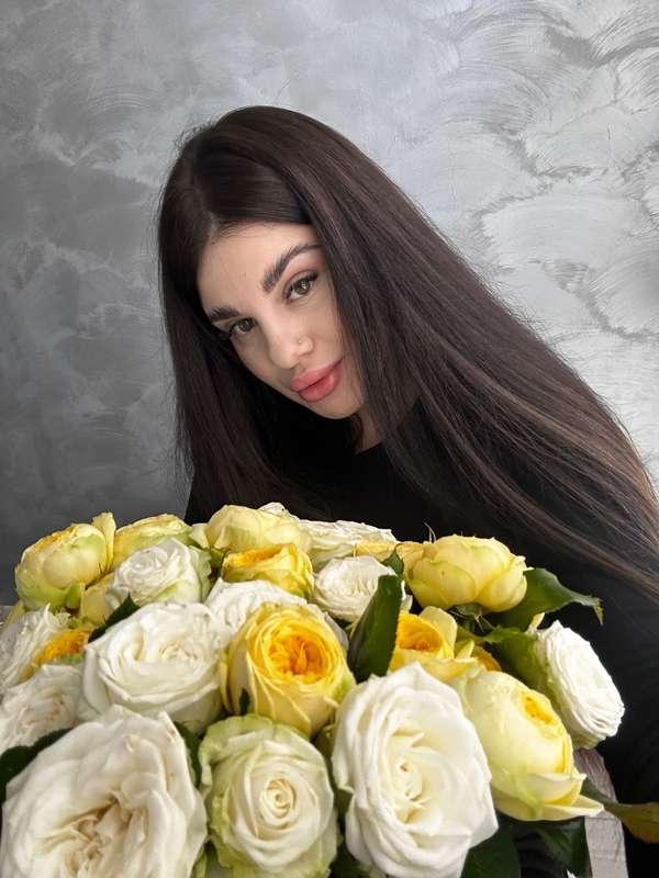A gift from a secret admirer ... admit it, who sent such a b..