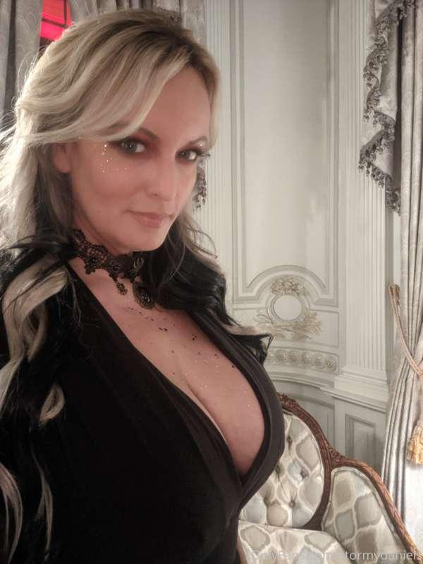 Pics from the Anne Rice Vampire Ball last night