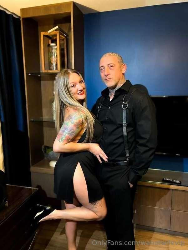 Who wants to help him take my dress off?