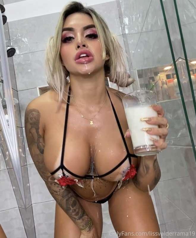 Let's play with milk  🥛 in the bathroom? 🤤 check DM IT’S SO ..