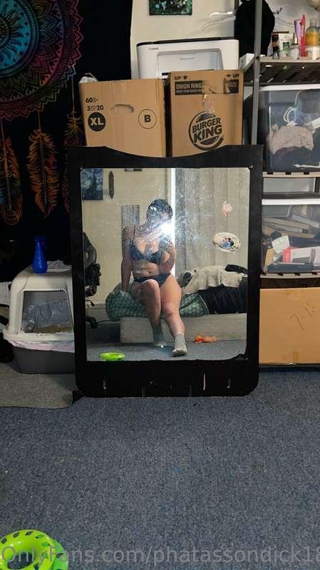 I’m sexy and I know it 😘😘