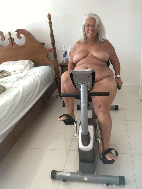 thebumbumbaroness image #8