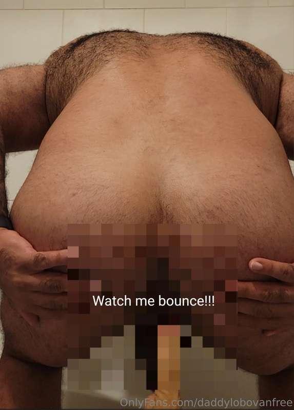 Watch me bounce up and down on this dildo...