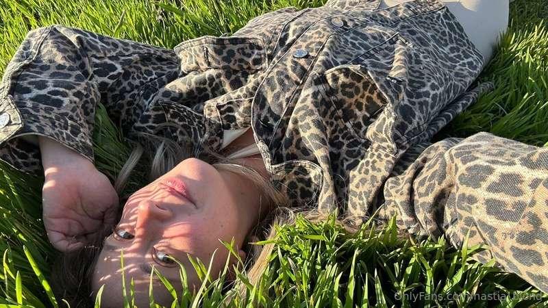 Today is my nature day again💕 Thoughts are evaporating, my s..