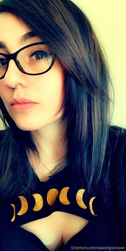 I'm still alive. I promise I'll get content up soon. Life ha..