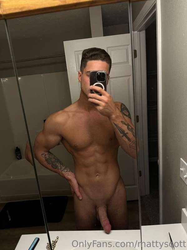 How big do you think I am?👀