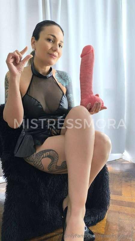 𝙁𝙀𝙈𝘿𝙊𝙈 & 𝙁𝙀𝙏𝙄𝙎𝙃 👠⛓️😏🦶🏼💦🦶🏼🧎🏼🖤 MILF -MOMMY- DOM👠Custom-Taboo-S..
