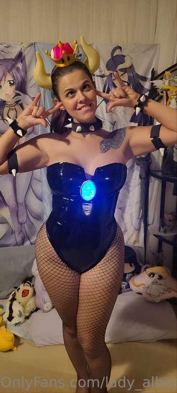Who's ready for Bowsette? I'm so happy with how this one tur..