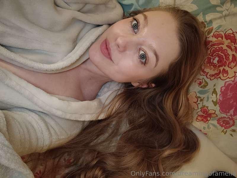 How are you spending your Sunday? 😘