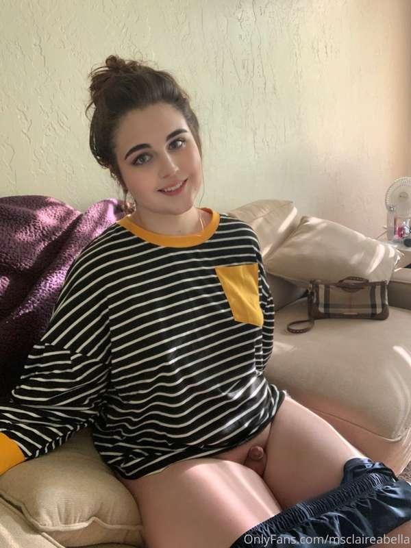 love showing my girly little clitty and pussy for daddy!!🥰