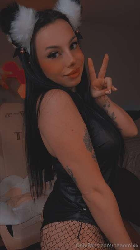 Tell me honestly ~ am I your dream girl? 🥰