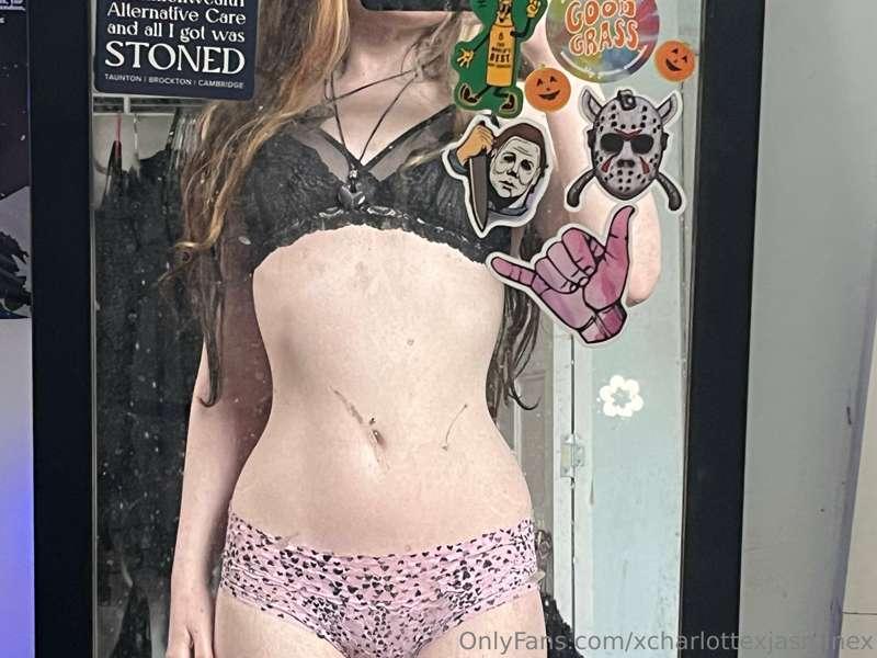 Sexy rp? <3 message me for prices☺️