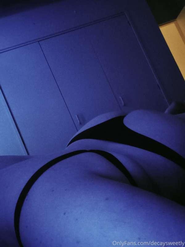 Loving the confidence a thong gives me