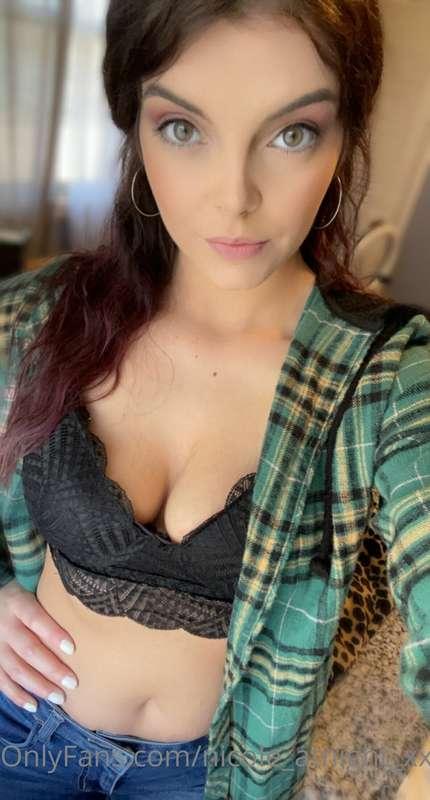 Hey loves ❤️ Sorry I wasn’t on much yesterday. I have family..