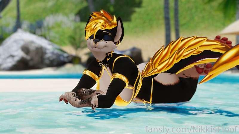 nikkisfloof image #2