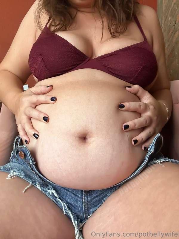 these are size 14 shorts, the largest pair I own
