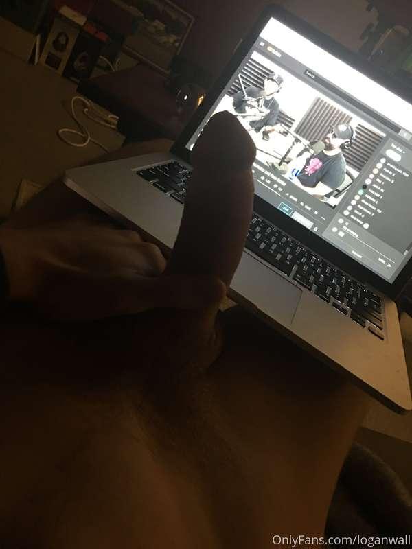 My 🍆 while watching a Youtube Video