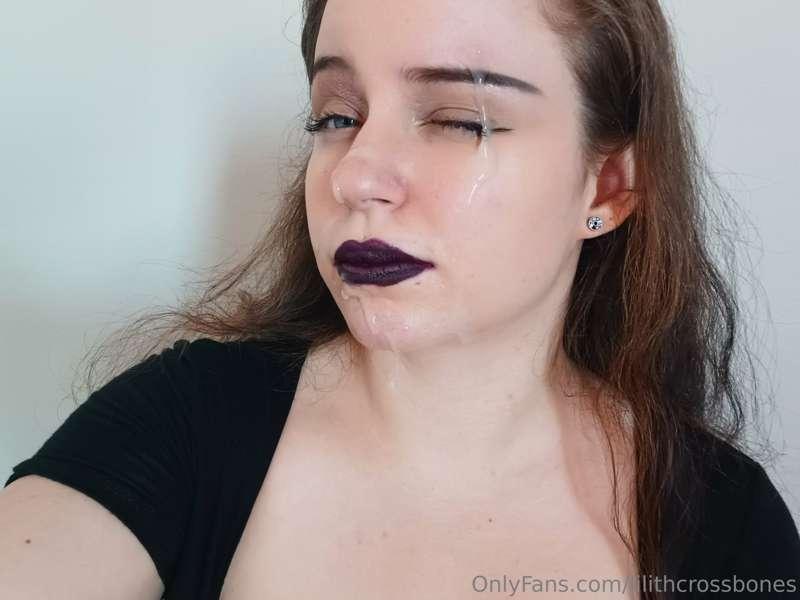 Tip $6 if you want the full vid to this nice load 😉