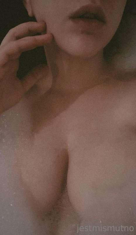 Wolicie filmiki solo czy w duecie? 😈