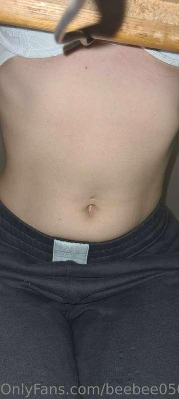 Friyay 😘😘 lick here please 😩