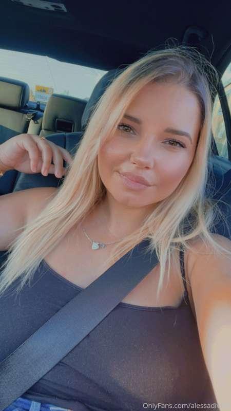 alessadivine image #0