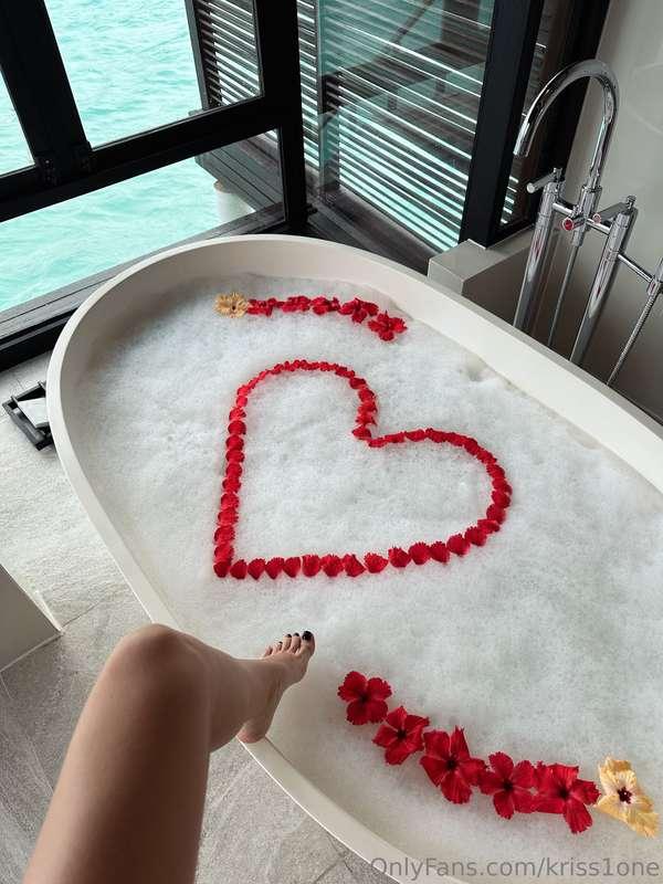 I love to relax with a bubble bath 🥰How about you? What do y..