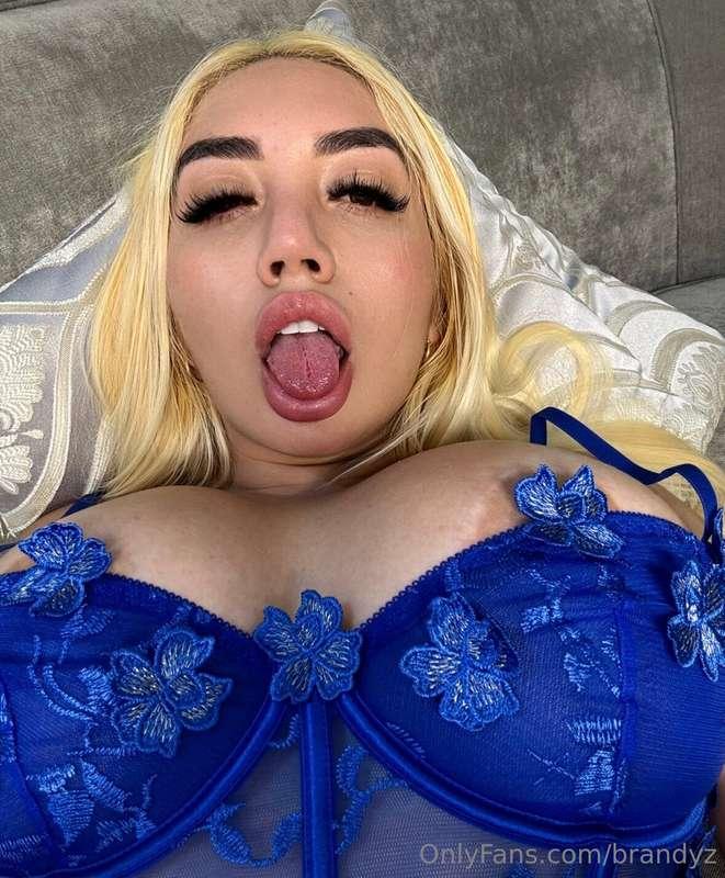 How do you want me to get your cum out today?🥵😏💧
